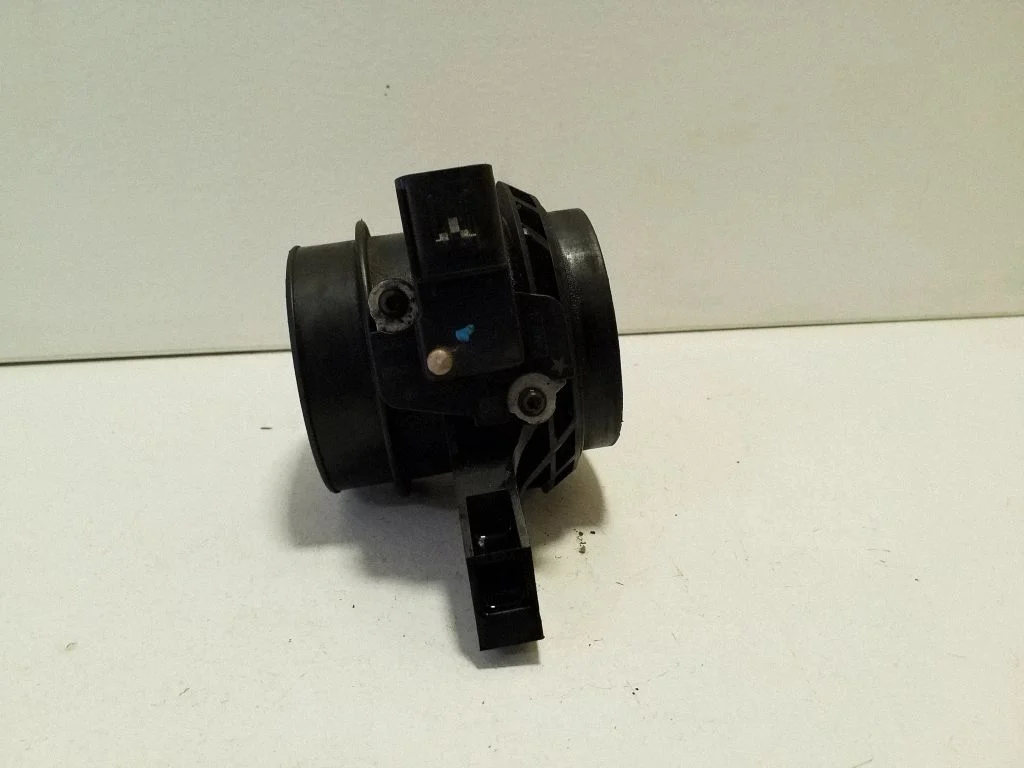 Mass air flow meter 7M5112B579BB