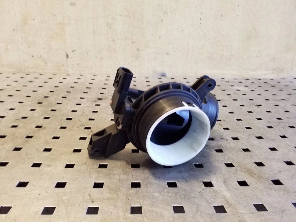 Przepływomierz powietrza 7M5112B579BB – Ford Focus (2010-2017)