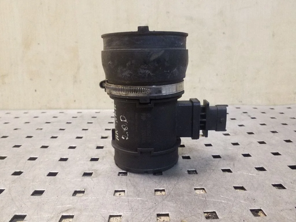 Mass air flow meter 0281002618
