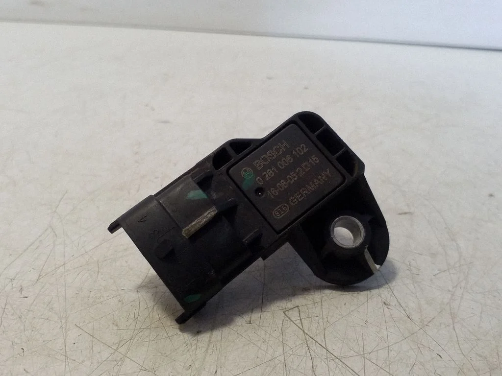 Air pressure sensor 0281006102