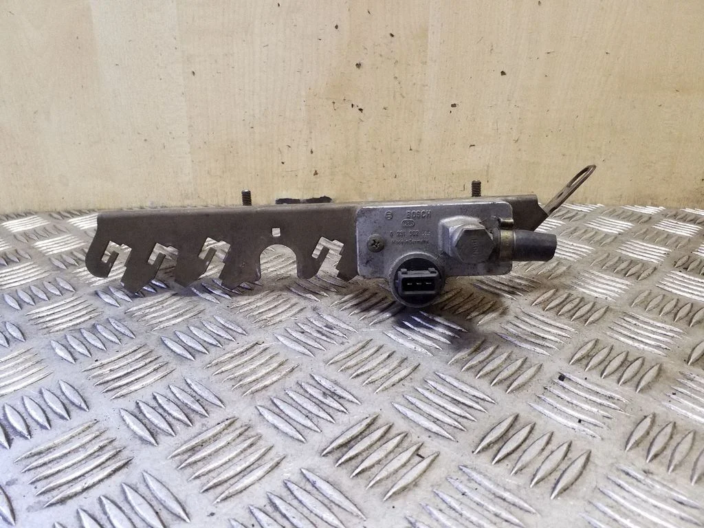 Air pressure sensor 0281002018