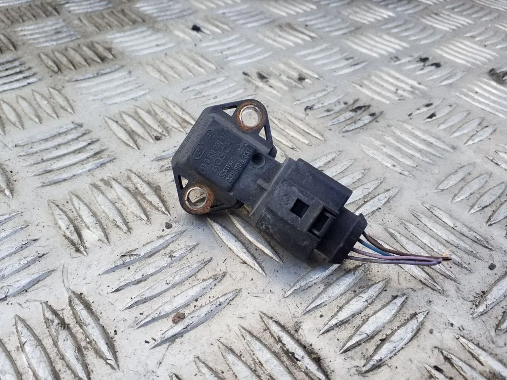 Air pressure sensor 0281002177