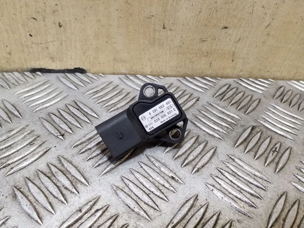 Air pressure sensor 0281002401