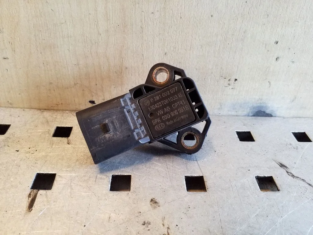 Air pressure sensor 0281002977