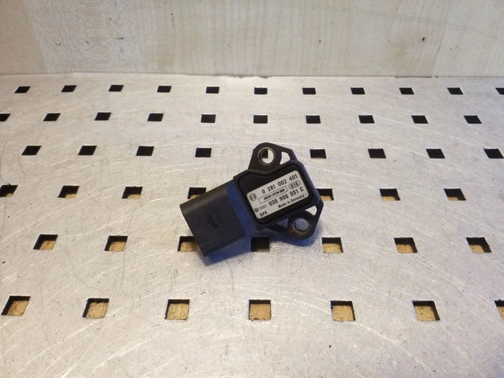 Air pressure sensor 0281002401