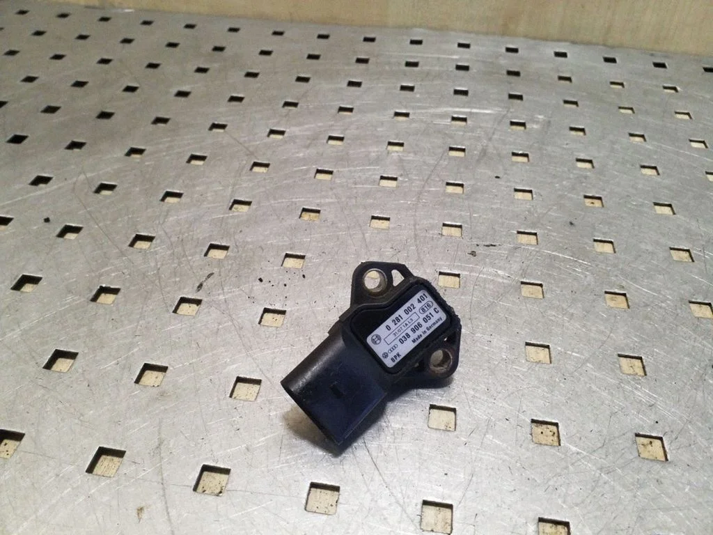 Air pressure sensor 0281002401