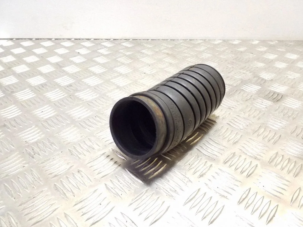 Air intake hose/pipe 074129627E