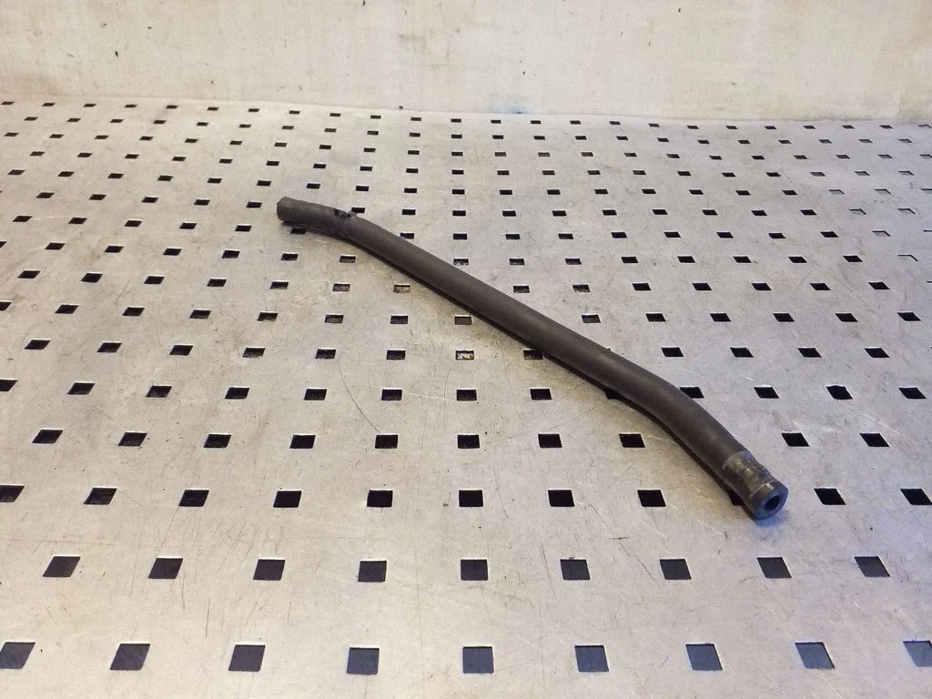 Air intake hose/pipe