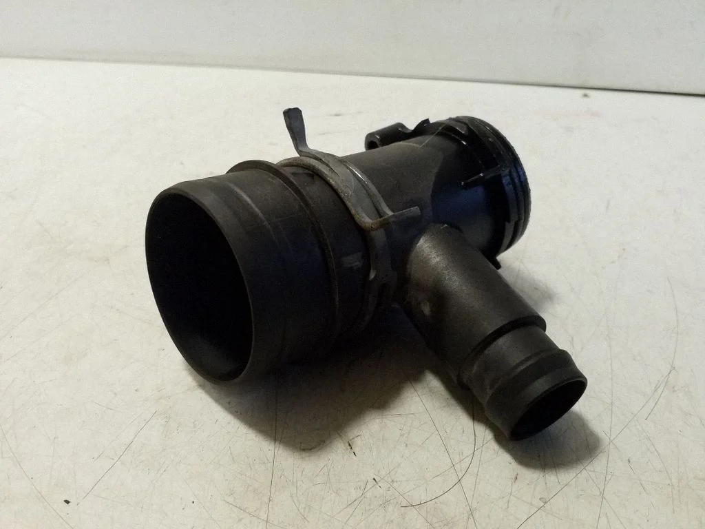 Rura dolotowa turbosprężarki 6C0129635