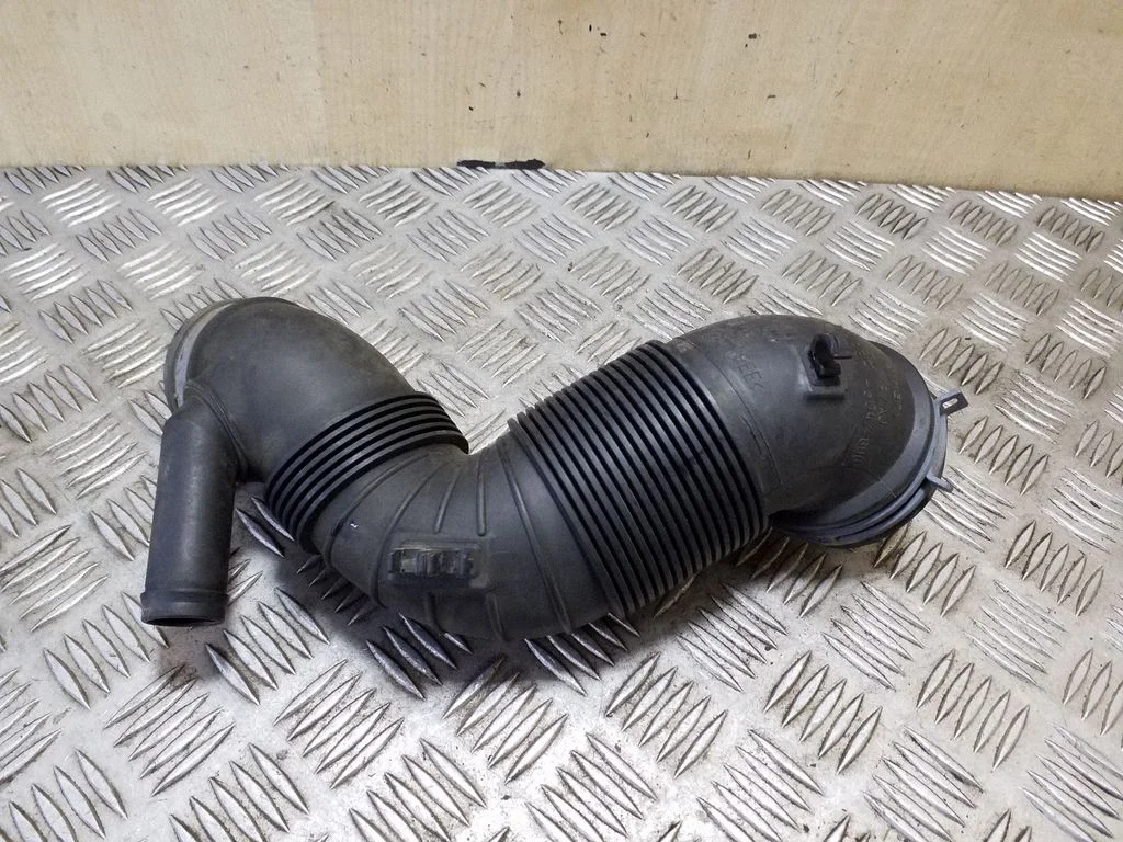 Rura dolotowa turbosprężarki 3C0129654P