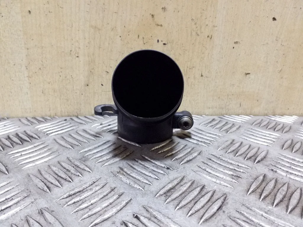 Turbo õhu sisselasketoru/ -voolik 6R0129635