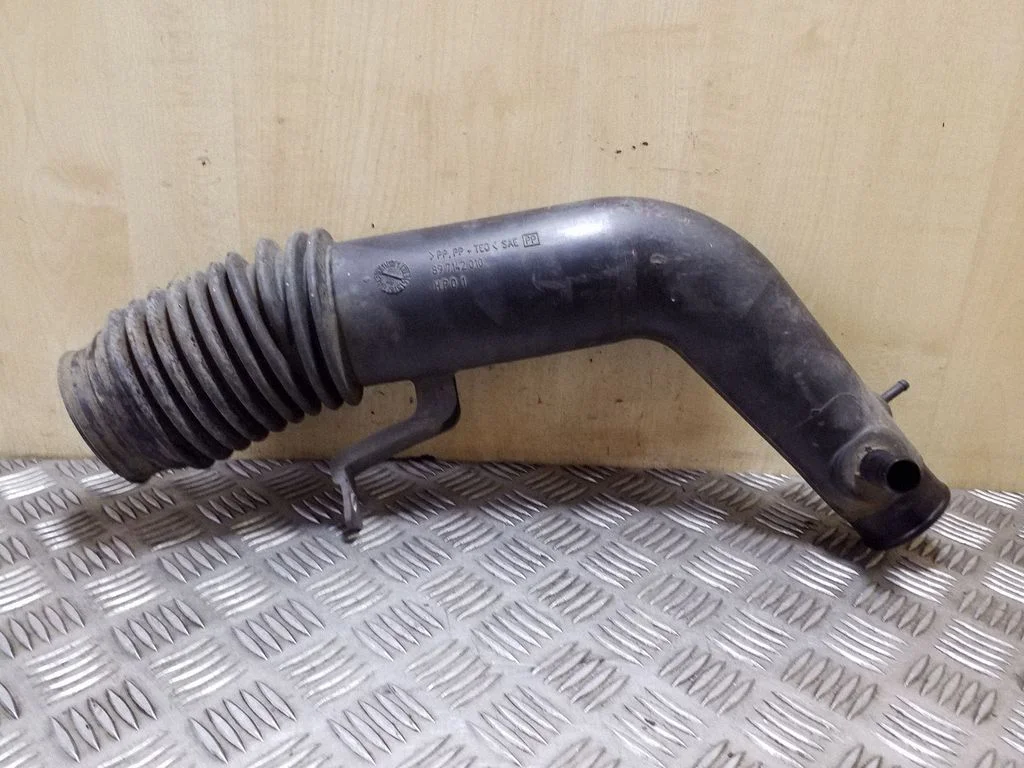Turbo air intake inlet pipe/hose 987142010