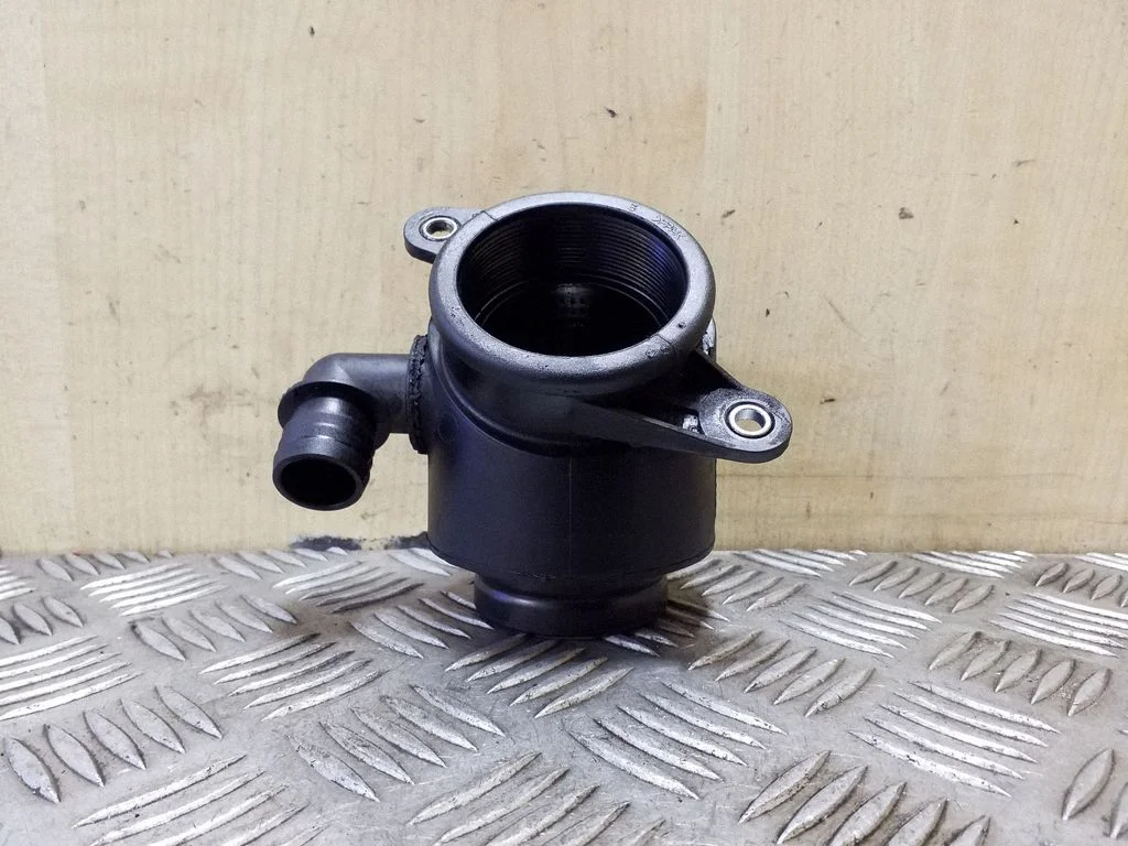 Turbo air intake inlet pipe/hose 059129955C