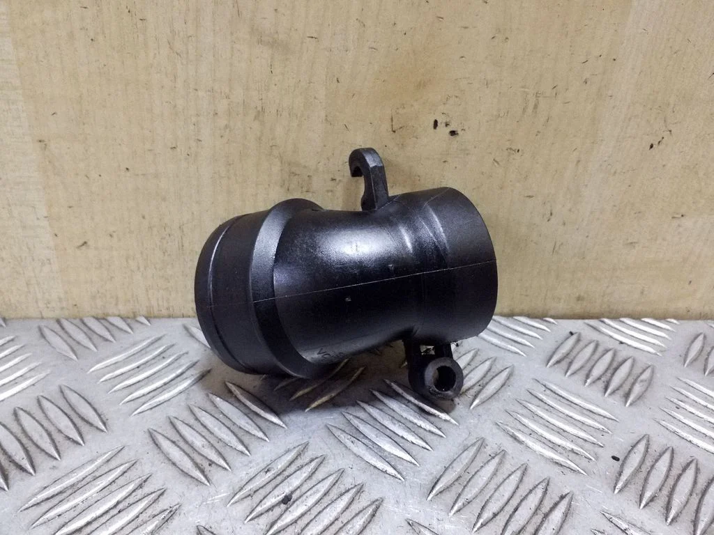 Turbo õhu sisselasketoru/ -voolik 3C0129635