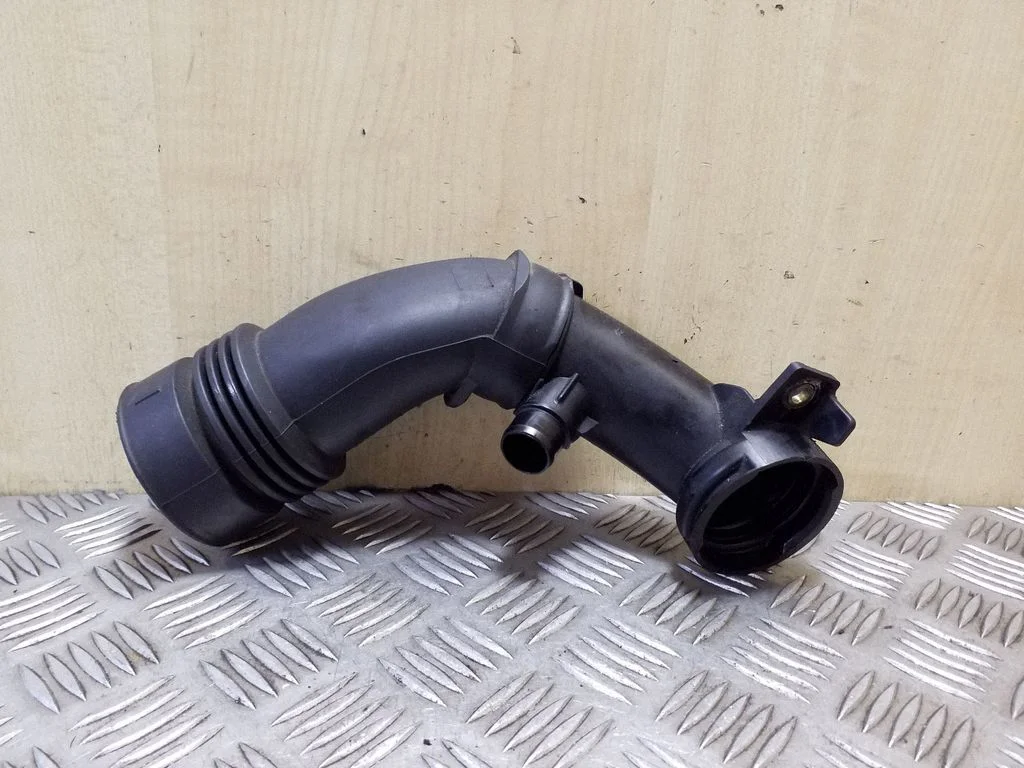 Turbo õhu sisselasketoru/ -voolik 9683725080