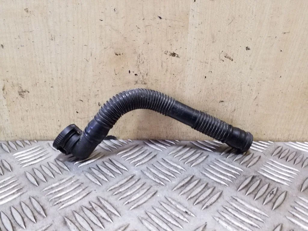Kartera ventilācijas šļūtene – Volkswagen Tiguan (2007-2016)