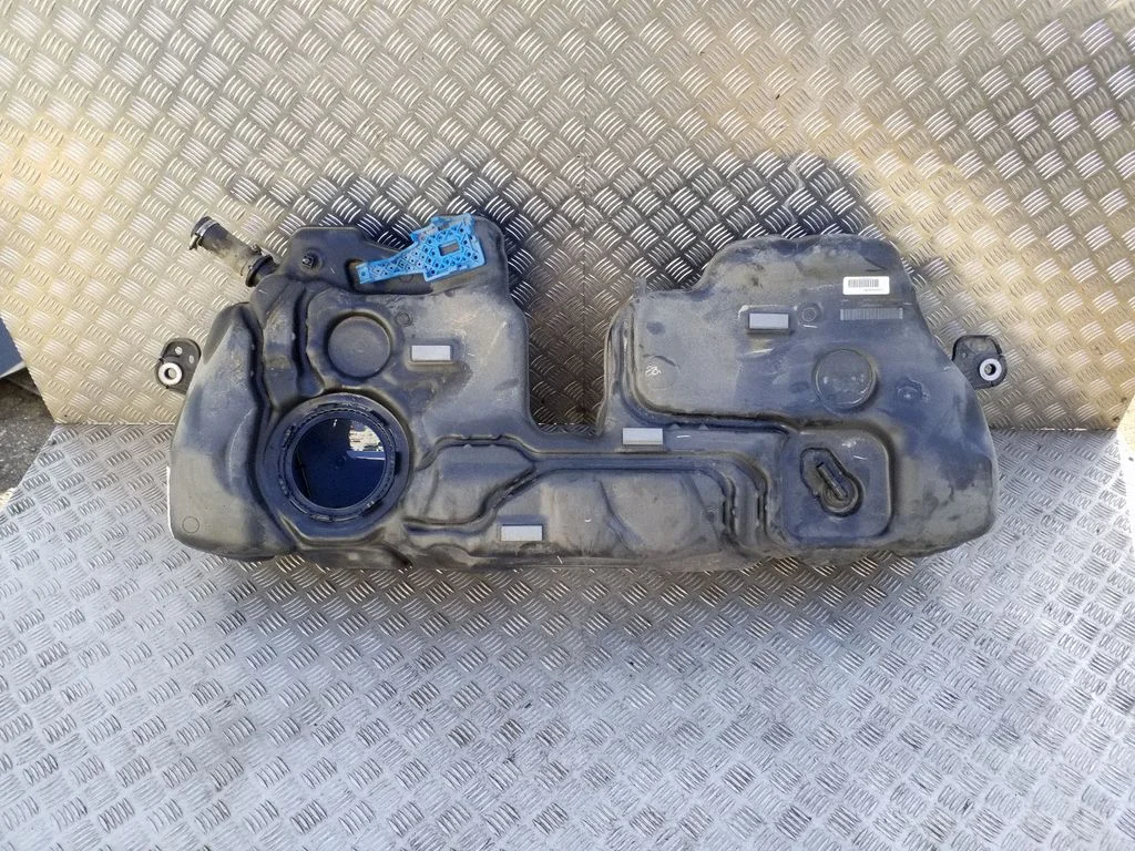 Kütusepaak 31372617