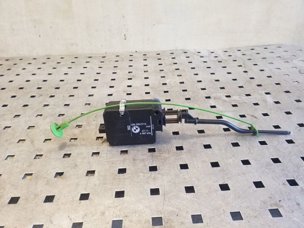 Fuel tank cap lock 406204314
