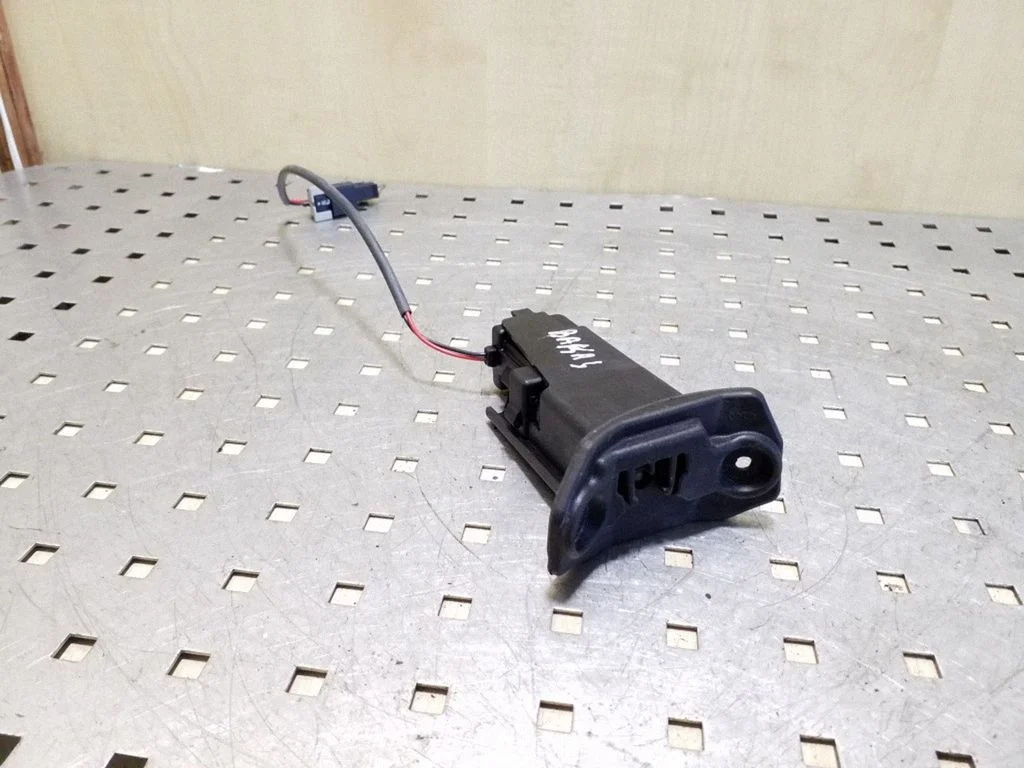 Fuel tank cap lock 96623003