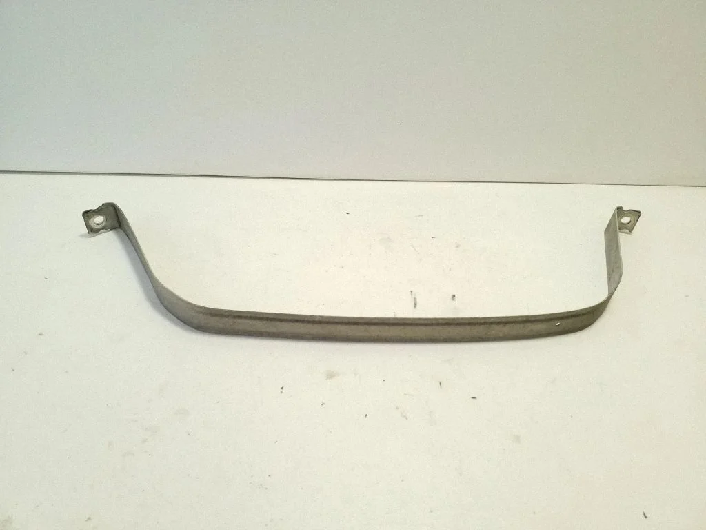 Fuel tank mounting bracket 1K0201656C