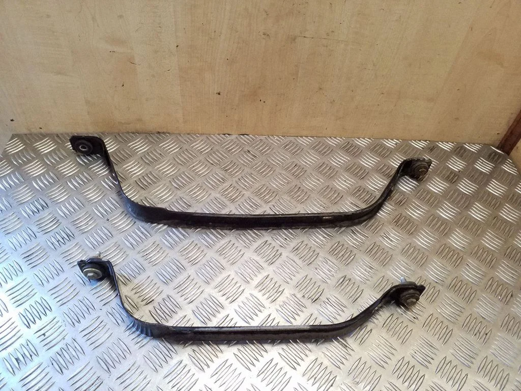 Fuel tank mounting bracket 4H0201653C – Audi A8 S8 D4 4H (2010-2016)