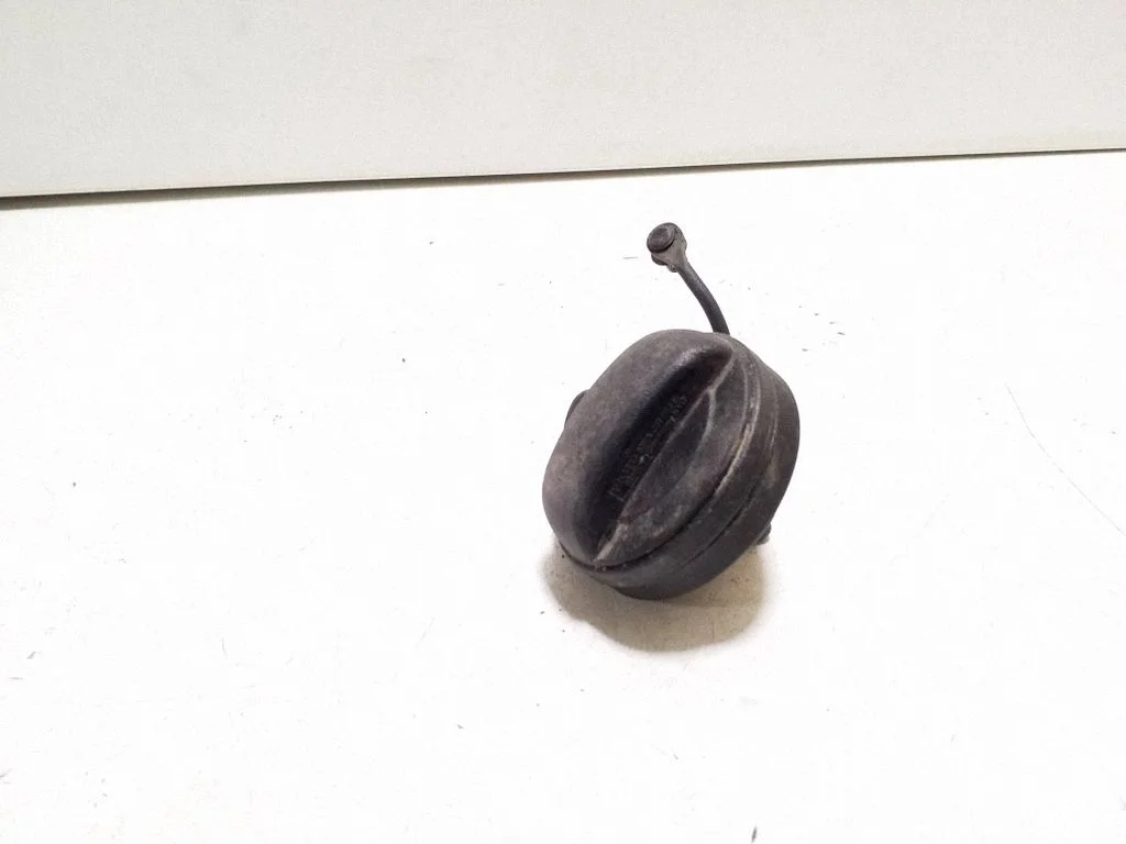 Fuel tank filler cap 5WA201553F