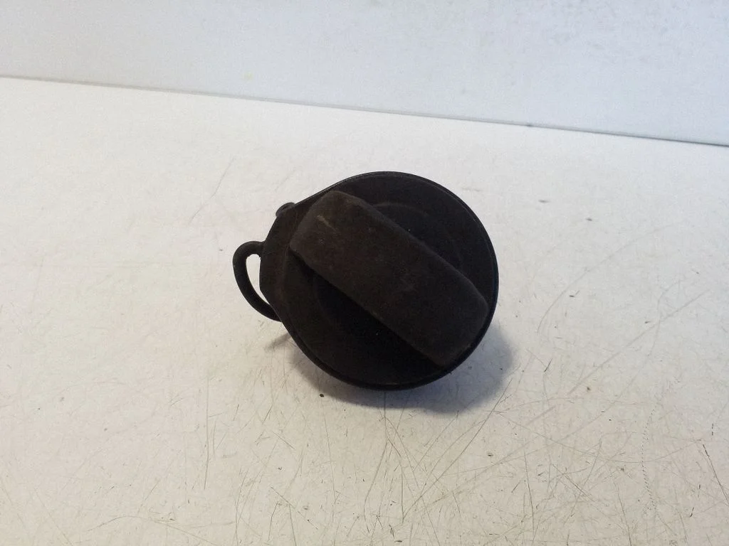 Fuel tank filler cap 5N0201553