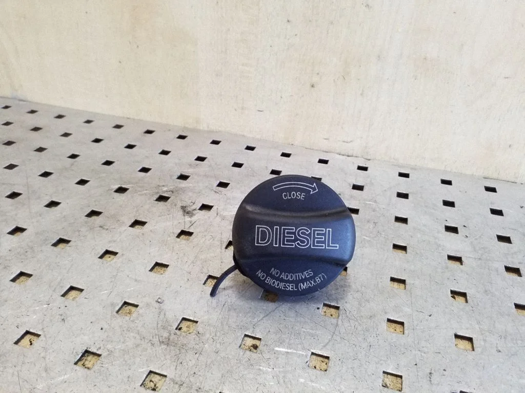 Fuel tank filler cap 722239204