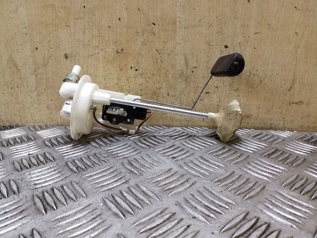 Fuel level sensor