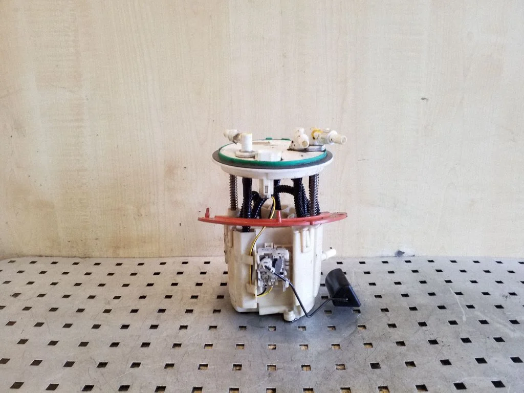 Kütusepump (paagis) 42081FJ020