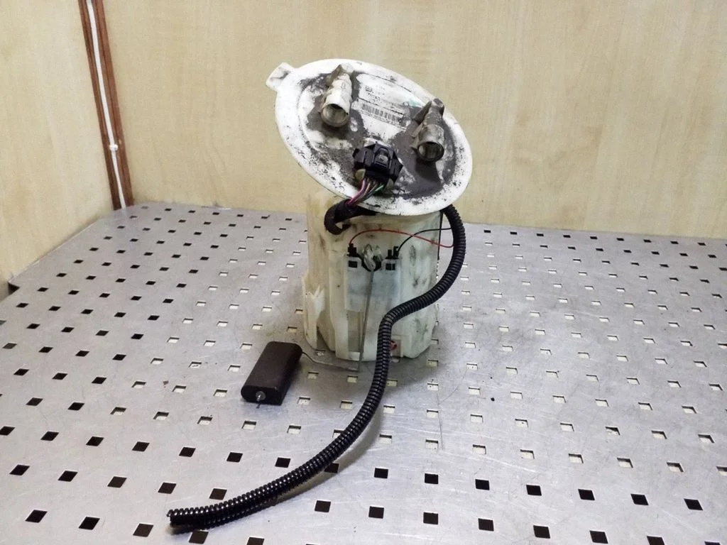 In-tank fuel pump 0580303089