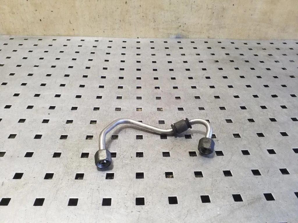 Fuel line pipe