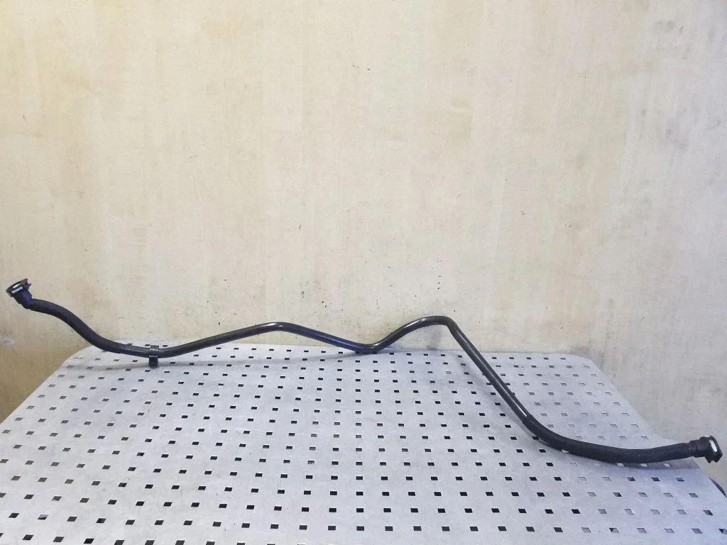 Fuel line pipe 32242696