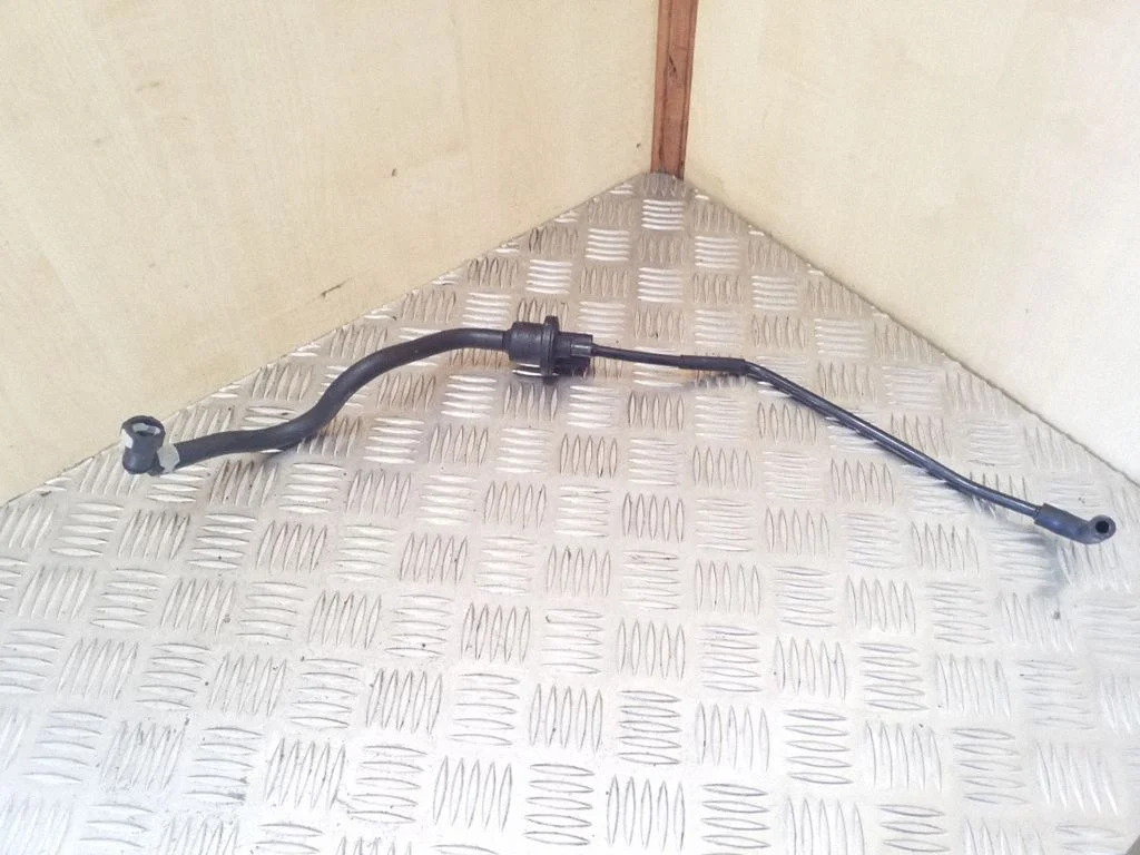 Fuel line pipe