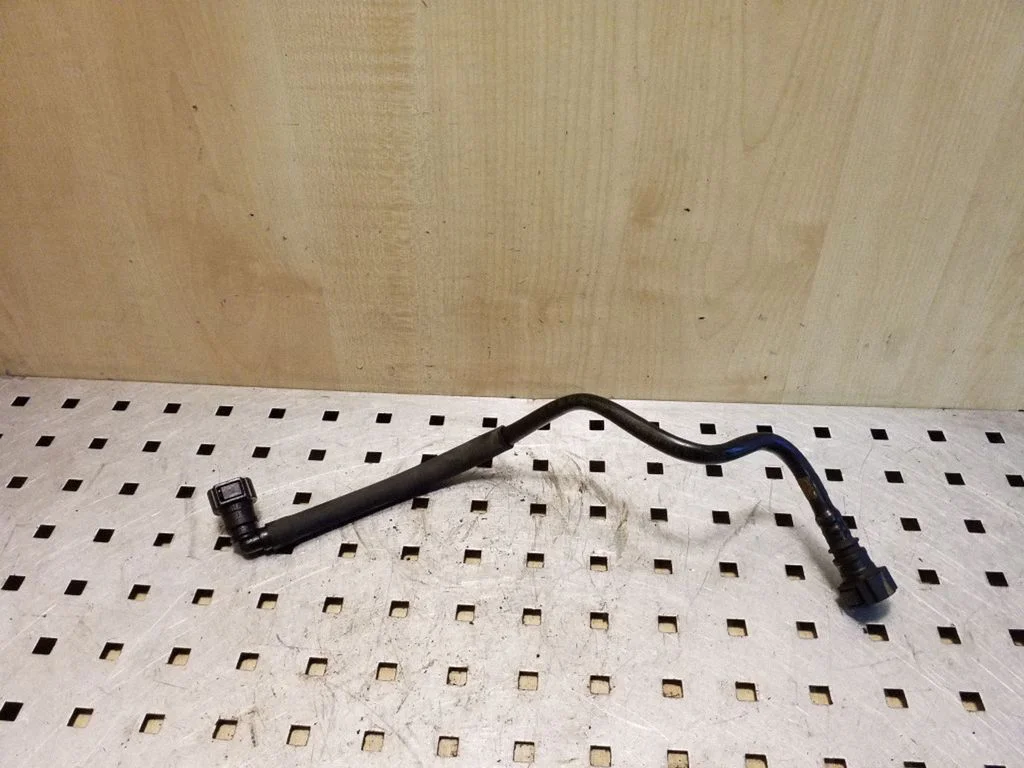 Fuel line pipe