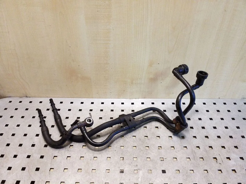Fuel line pipe