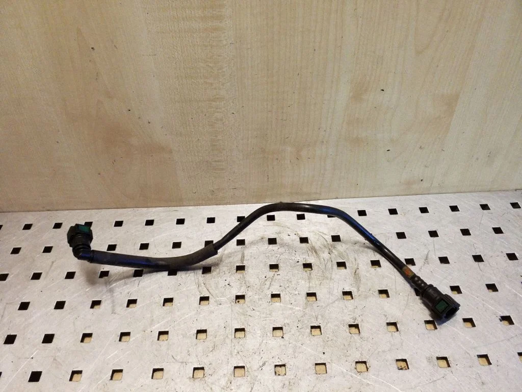 Fuel line pipe