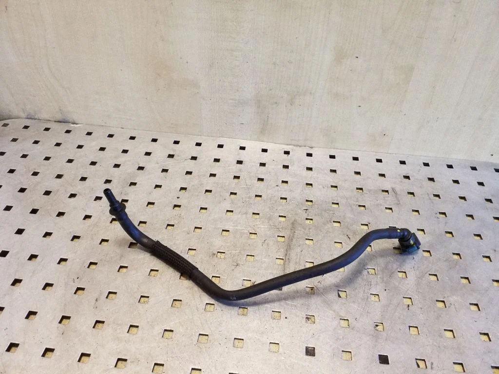 Fuel line pipe