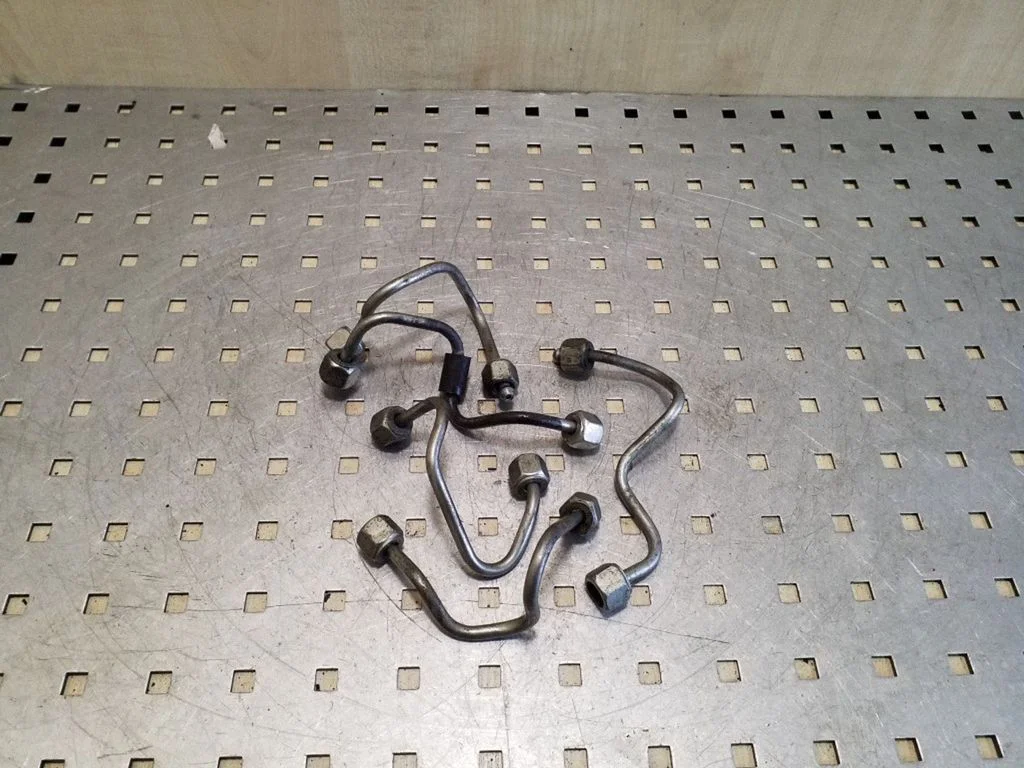Fuel line pipe