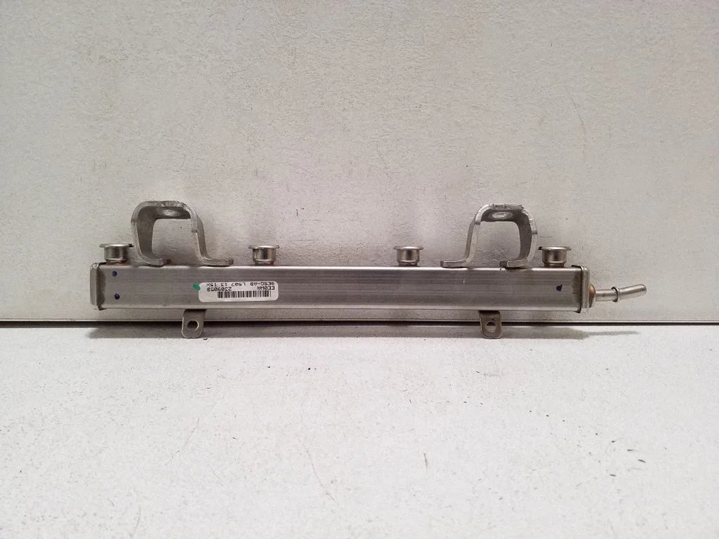Fuel main line pipe 6M8G9D280CA
