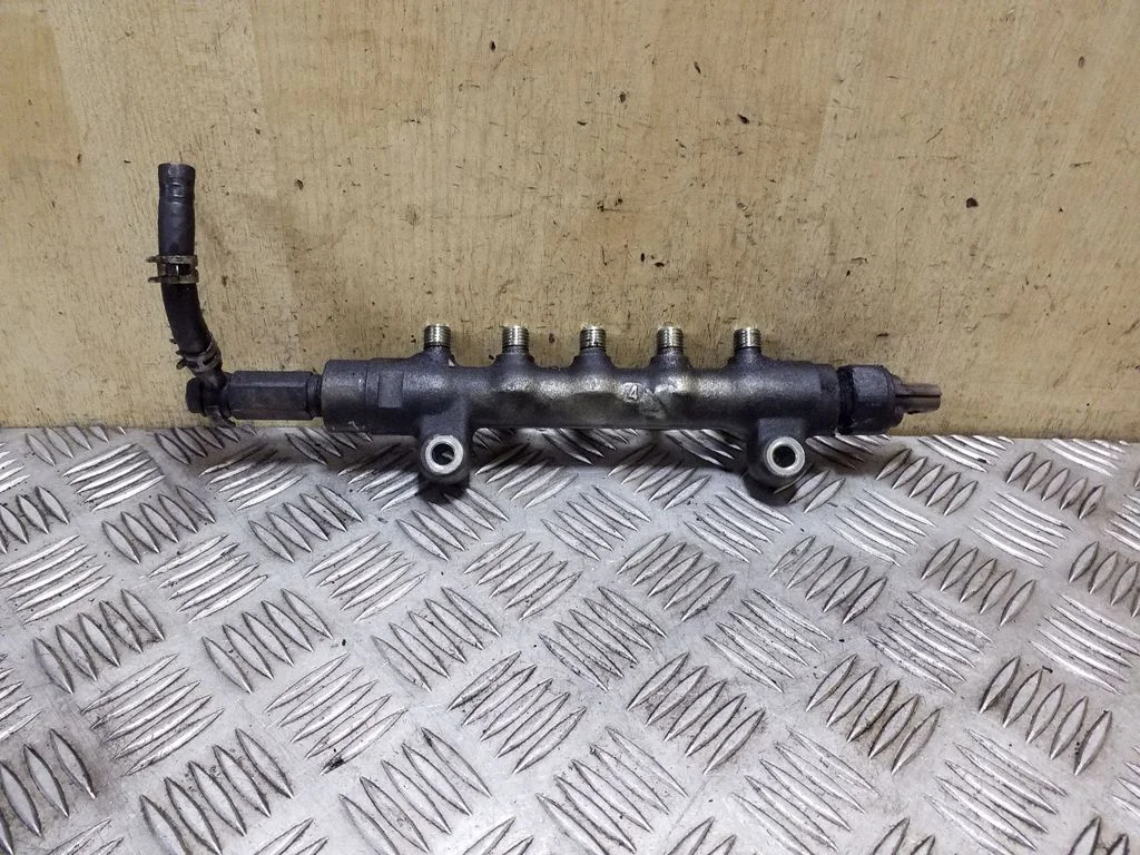 Fuel main line pipe – Subaru Outback (2009-2014)