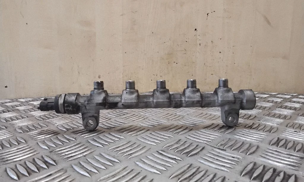 Fuel main line pipe 0445214181