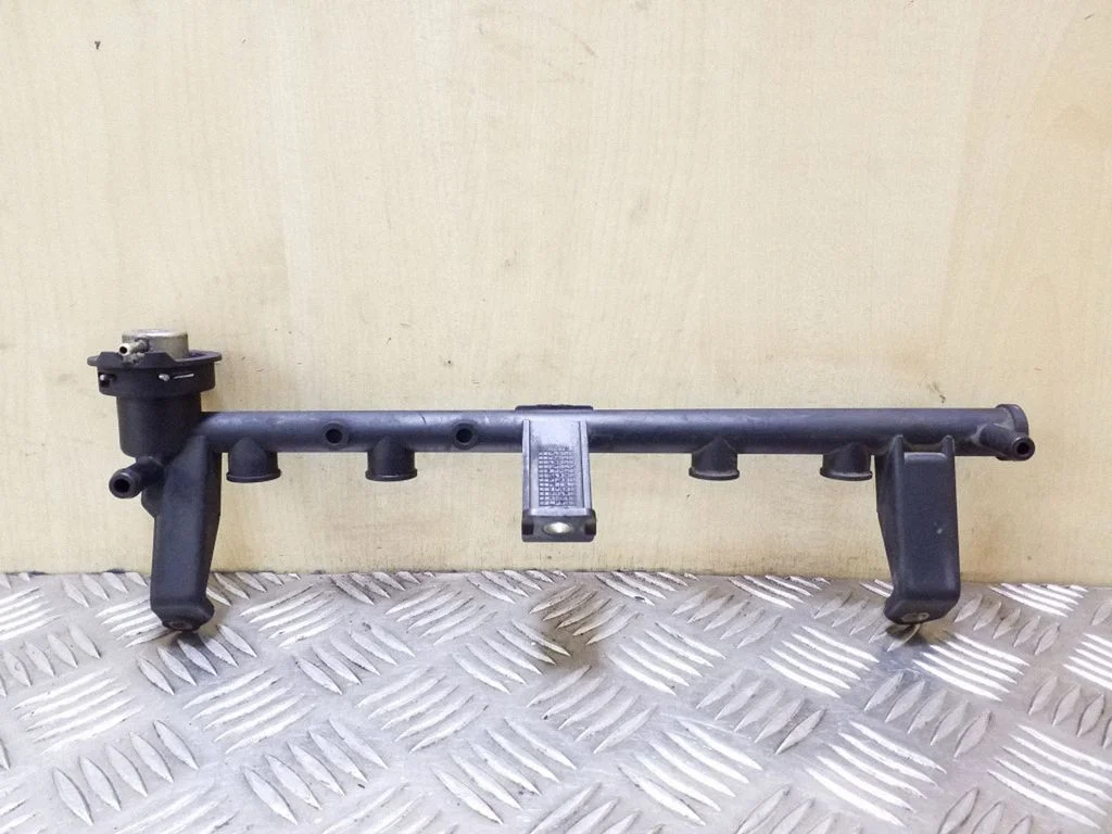 Fuel main line pipe 9618003780