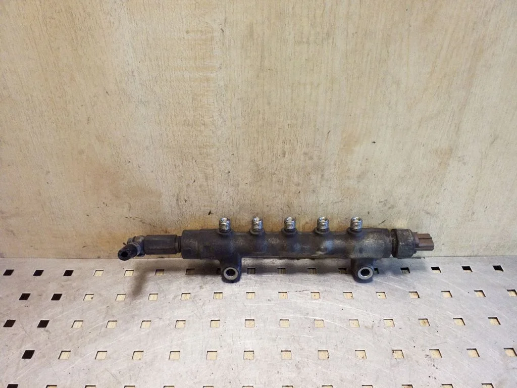 Listwa paliwowa (magistrala) – Subaru Outback (2009-2014)