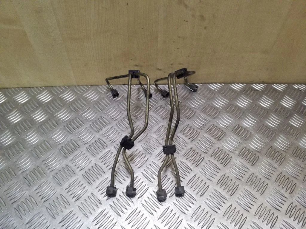 Fuel main line pipe