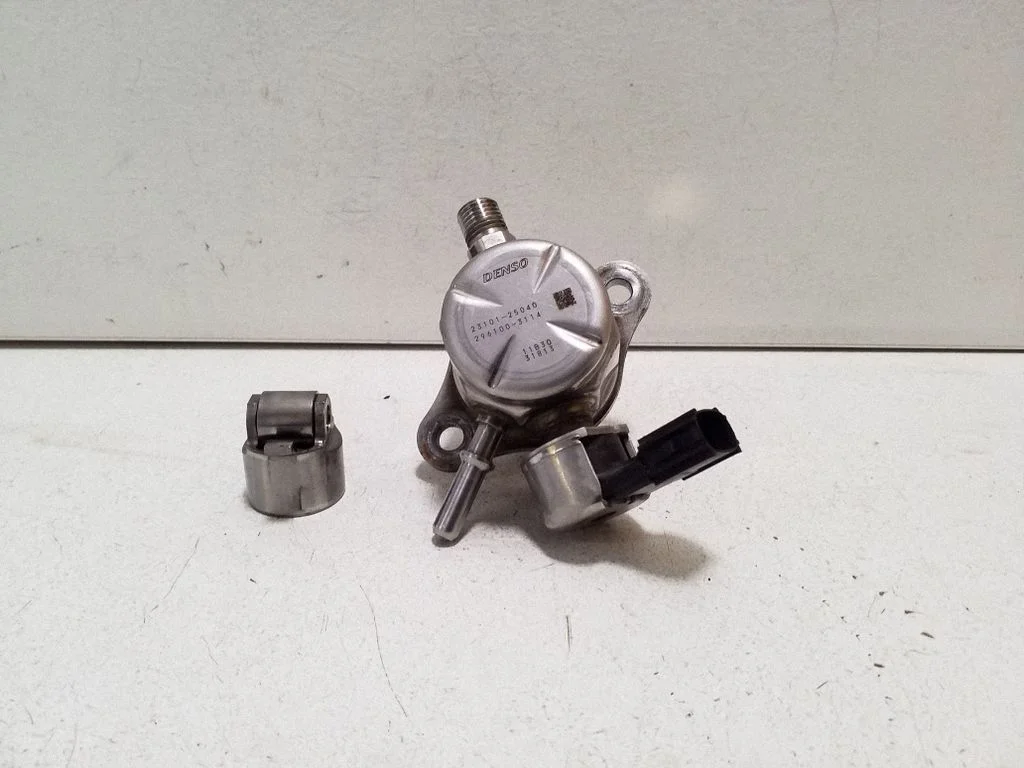 Fuel injection high pressure pump 2310125040
