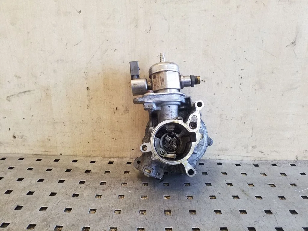 Fuel injection high pressure pump 06H127025P
