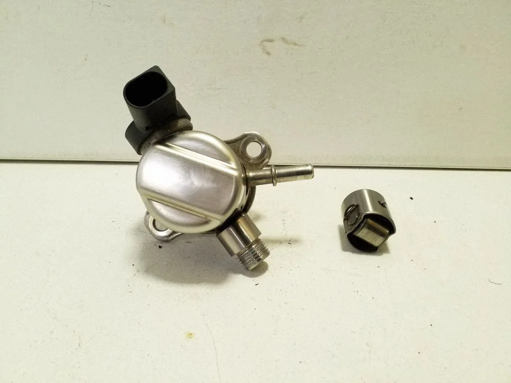 Fuel injection high pressure pump 036AA0090P