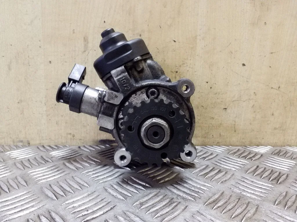 Fuel injection high pressure pump 0445010537