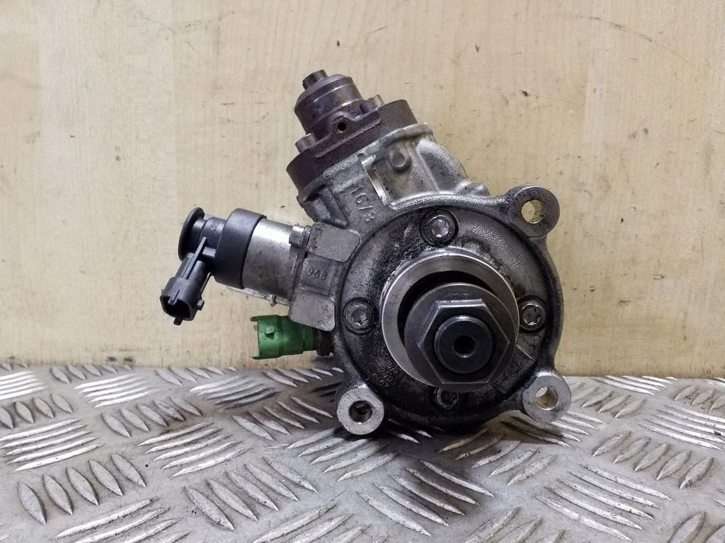 Fuel injection high pressure pump 0445010706
